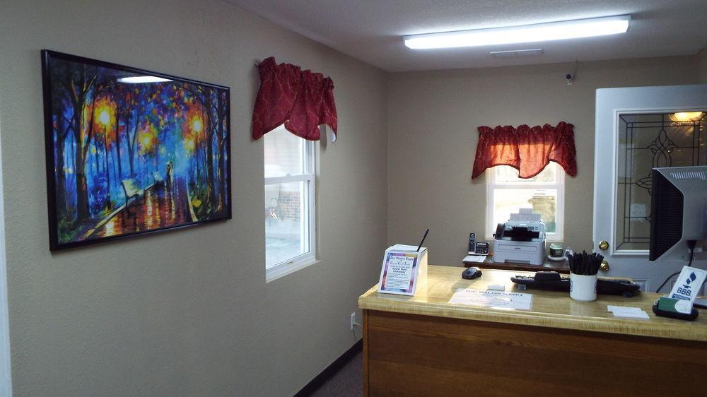 Modern Motel Vinton Exterior foto